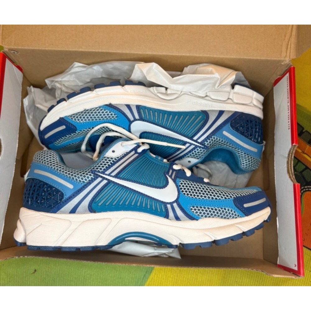 Nike Zoom Vomero 5 Worn Blue Dutch Blue Mens 9 FB9149-400 Running Shoes